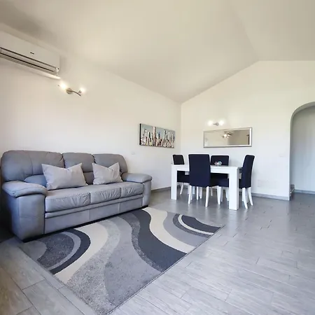 Apartamento Domus Deiana *