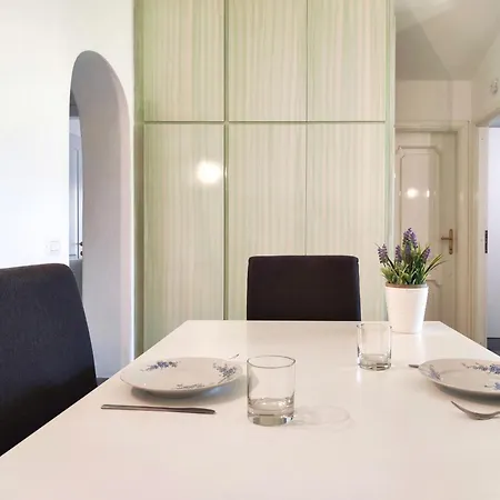 Apartamento Domus Deiana *